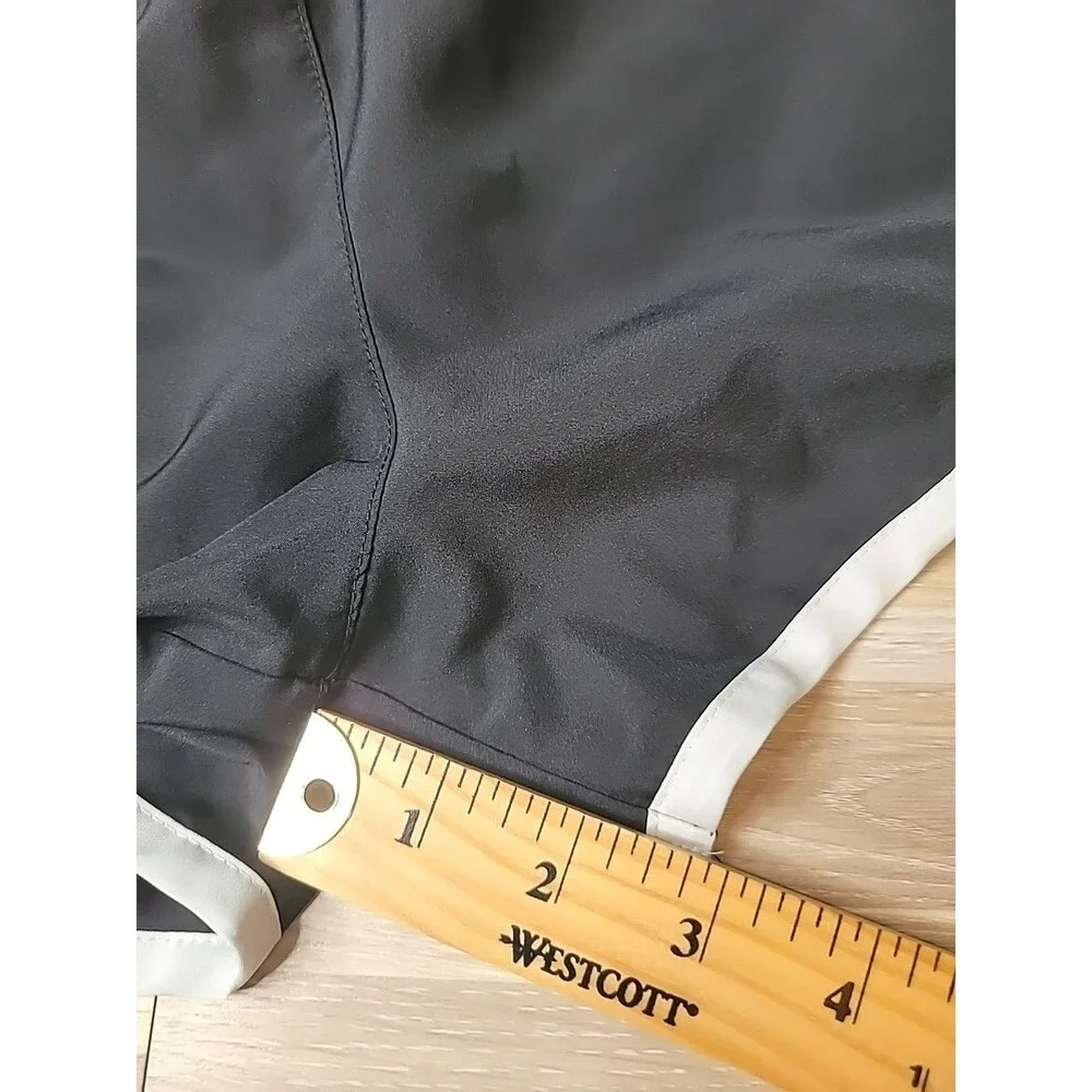 Nike Dri-FIT Tempo Running Shorts Women's Size Medium Black White‎ Athletic
